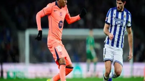 希腊险胜苏格兰晋级A级，康斯坦泰利亚斯梅开二度，卡里萨斯和措利斯助力夺冠